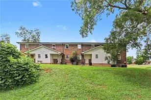 22 Pratt St, Newnan, GA 30263 - Photo 40