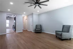 3994 Elm St, Atlanta, GA 30341 - Photo 8