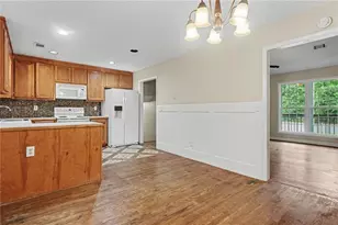 1705 Bismarck Cir, Winder, GA 30680 - Photo 8