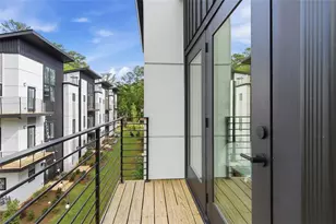 1186 Penny Ln, Atlanta, GA 30324 - Photo 34
