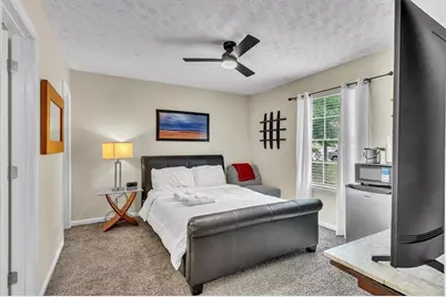 5300 Forest Downs Lane, Atlanta, GA 30349 - Photo 14