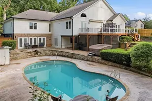 5384 Harris Cir, Dunwoody, GA 30338 - Photo 12