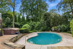 5384 Harris Cir, Dunwoody, GA 30338 - Photo 50