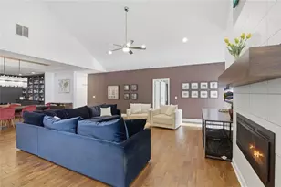 5384 Harris Cir, Dunwoody, GA 30338 - Photo 46