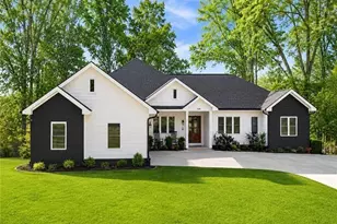 5384 Harris Cir, Dunwoody, GA 30338 - Photo 1