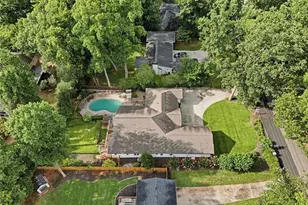 5384 Harris Cir, Dunwoody, GA 30338 - Photo 116
