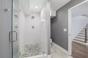 5384 Harris Cir, Dunwoody, GA 30338 - Photo 156