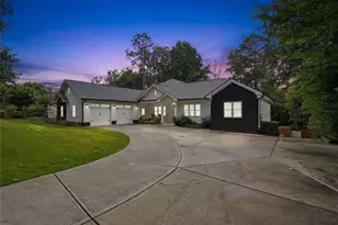 5384 Harris Cir, Dunwoody, GA 30338 - Photo 1
