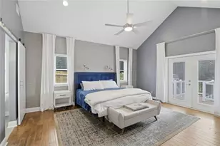 5384 Harris Cir, Dunwoody, GA 30338 - Photo 10