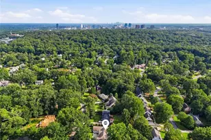 5384 Harris Cir, Dunwoody, GA 30338 - Photo 122
