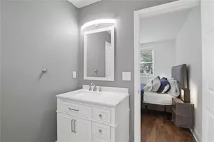 5384 Harris Cir, Dunwoody, GA 30338 - Photo 154