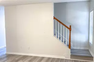 570 Sterling Pointe Ct, Lawrenceville, GA 30043 - Photo 16