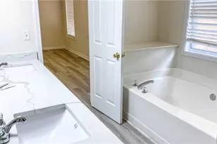 570 Sterling Pointe Ct, Lawrenceville, GA 30043 - Photo 22