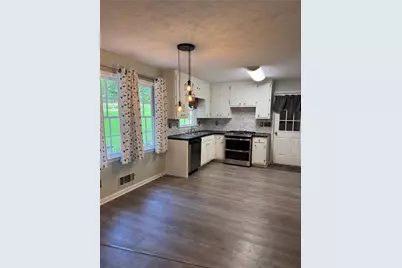 1619 Windy Hill Place SE, Conyers, GA 30013 - Photo 6