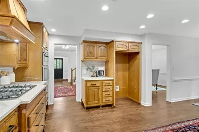 230 Birchfield Drive, Marietta, GA 30068 - Photo 16