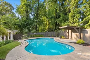 230 Birchfield Dr, Marietta, GA 30068 - Photo 52