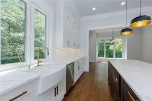 10765 Shallowford Rd, Roswell, GA 30075 - Photo 24