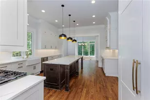 10765 Shallowford Rd, Roswell, GA 30075 - Photo 16
