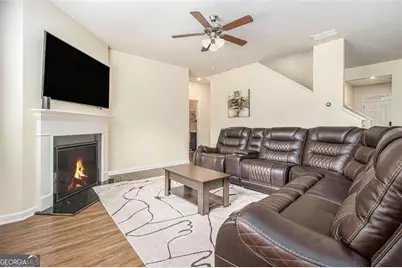 3744 Hampshire, Atlanta, GA 30331 - Photo 2