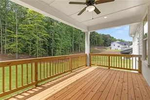 8350 Creekside Overlook Dr, Gainesville, GA 30506 - Photo 18