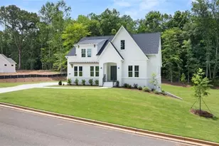 8350 Creekside Overlook Dr, Gainesville, GA 30506 - Photo 2