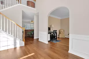 6081 Mountain Ridge Cir, Buford, GA 30518 - Photo 10
