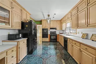 7336 Waters Edge Dr, Stone Mountain, GA 30087 - Photo 14