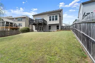 556 Lost Creek Dr, Woodstock, GA 30188 - Photo 32