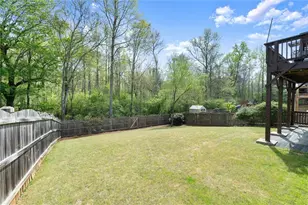 556 Lost Creek Dr, Woodstock, GA 30188 - Photo 16