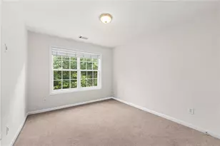 1058 Treymont Ln, Lawrenceville, GA 30045 - Photo 32
