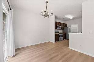 1058 Treymont Ln, Lawrenceville, GA 30045 - Photo 16
