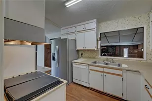 1858 Pinecrest Rd, Gainesville, GA 30501 - Photo 10