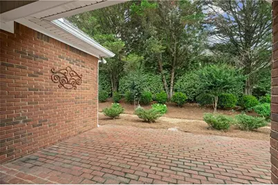112 Bristol Place SE, Calhoun, GA 30701 - Photo 8