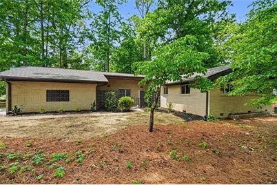 2700 Hawaii Court, Decatur, GA 30033 - Photo 4
