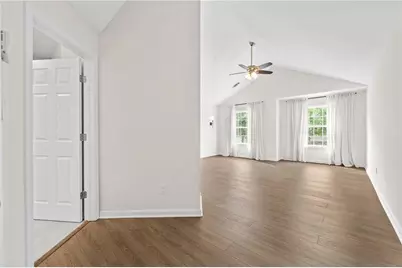 386 Creek Manor Way, Suwanee, GA 30024 - Photo 22