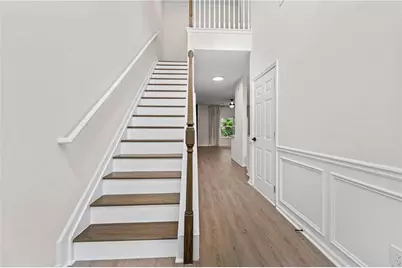 386 Creek Manor Way, Suwanee, GA 30024 - Photo 6
