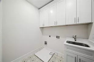 1976 Highgrove Ct, Atlanta, GA 30345 - Photo 52