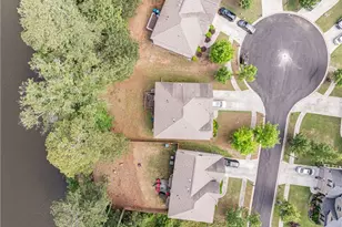 29 Bay Crest Ct, Loganville, GA 30052 - Photo 26