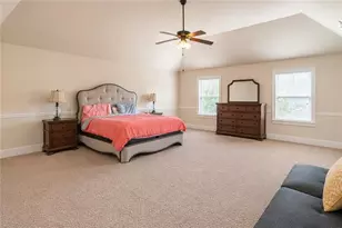 29 Bay Crest Ct, Loganville, GA 30052 - Photo 16