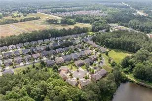 29 Bay Crest Ct, Loganville, GA 30052 - Photo 28
