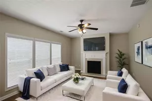 6799 Island Pointe Dr, Buford, GA 30518 - Photo 4