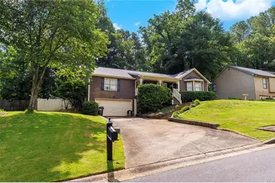 1043 Justice Lane NW, Acworth, GA 30102 - Photo 4