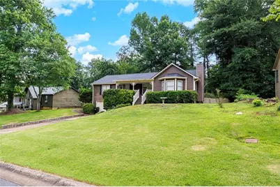 1043 Justice Lane NW, Acworth, GA 30102 - Photo 2