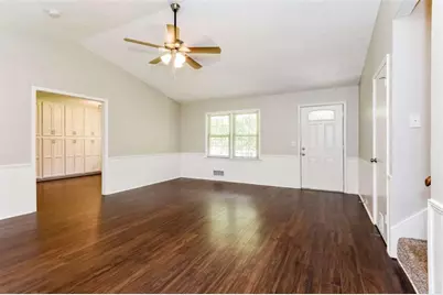6581 Windsor Drive, Acworth, GA 30102 - Photo 10