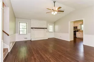 6581 Windsor Dr, Acworth, GA 30102 - Photo 8
