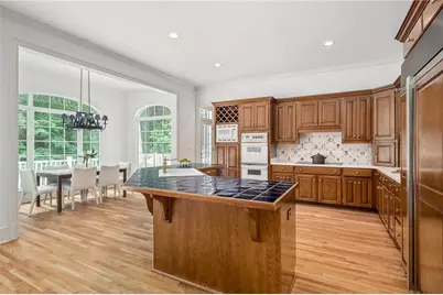 7430 Wildercliff Drive, Atlanta, GA 30328 - Photo 6