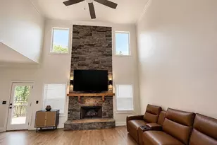 532 Black Horse Cir, Canton, GA 30114 - Photo 4