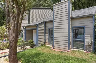 253 Toweridge Dr SW, Marietta, GA 30064 - Photo 2