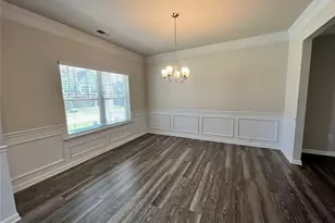 185 Cherokee Reserve Cir, Canton, GA 30115 - Photo 4
