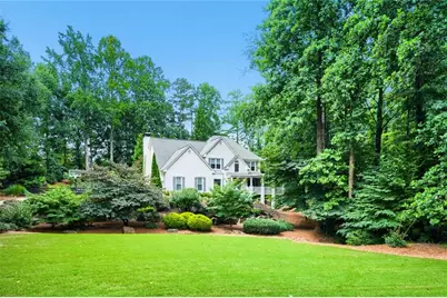 165 Northern Oaks Court, Alpharetta, GA 30004 - Photo 2